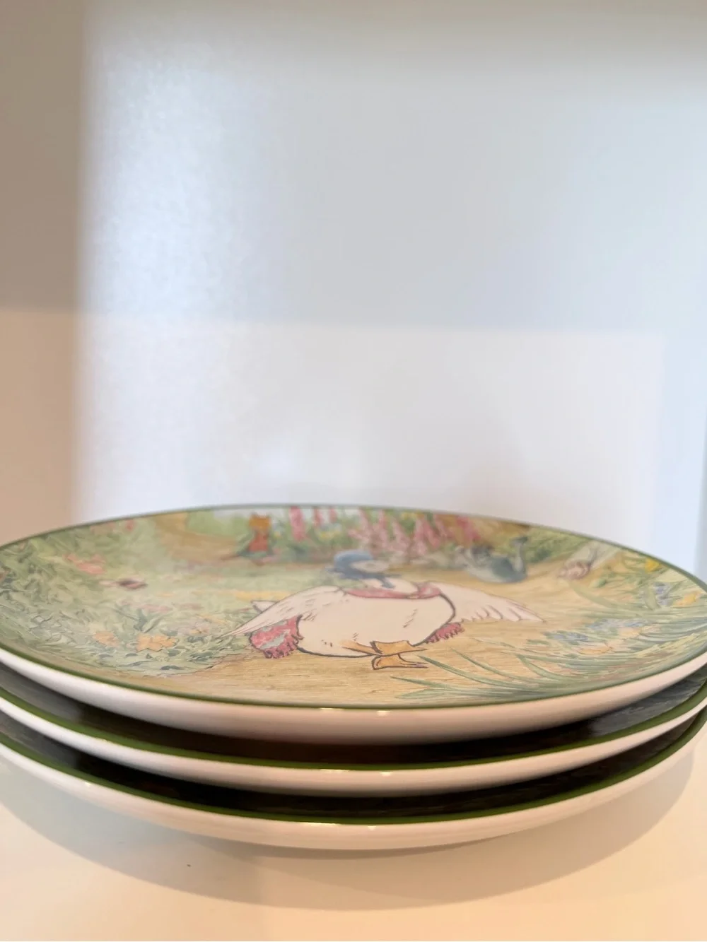Williams Sonoma Beatrix Potter Jemima Puddle-Duck 8.5” Salad Plate 2025